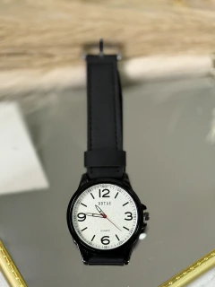 Reloj malla simil cuero modelo 486 en internet