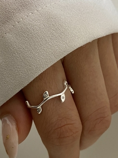 Anillo Hoja cubic