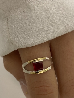 Anillo cubic Cuadrado doble linea en internet