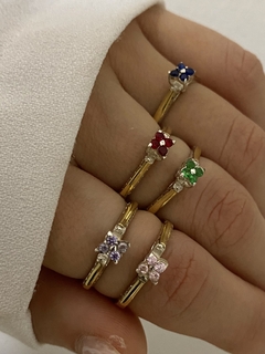 Anillo flor chica cubic