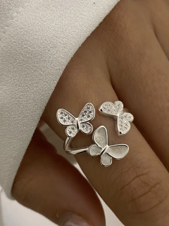 Anillo tres mariposas (Regulable)