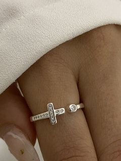 Anillo cruz cubic (Regulable)