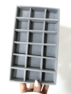 Exhibidor gris modelo 2 - comprar online