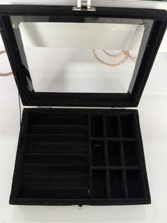 Exhibidor tapa de vidrio Negro - comprar online