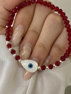 Pulsera cristal rojo y ojo turco nacar (2)