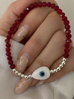 Pulsera cristal rojo y ojo turco nacar (1)