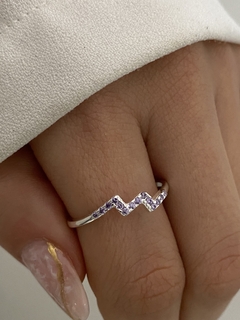 Anillo zig zag lila (Importado)