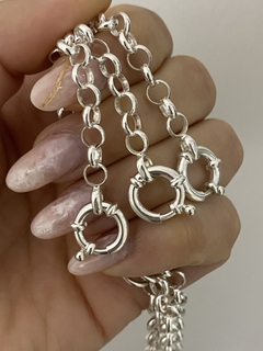 Pulsera modelo 57 en internet