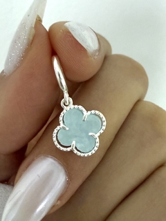 Dije Charm modelo 20 en internet