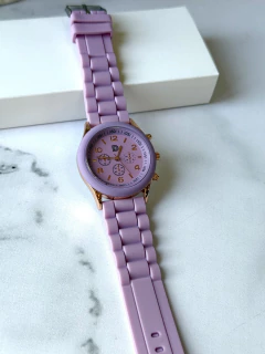 Reloj con malla de silicona modelo 59 en internet
