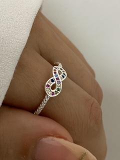 Anillo infinito multicolor - comprar online