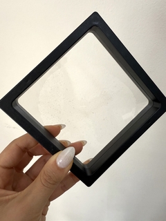 Exhibidor de joyas cuadrado negro