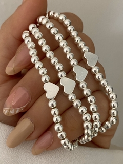 Pulsera bolitas 4mm y corazón (Elastizada)