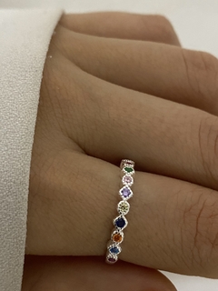 Anillo multicolor y detalle - comprar online