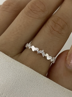 Anillo corazón y V cubic - comprar online