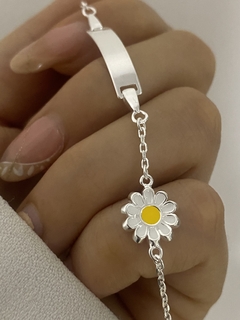 Pulsera modelo nena grabado 64 (13+3 cm)