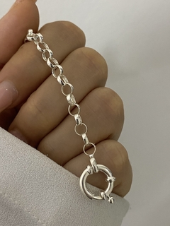 Pulsera modelo 68