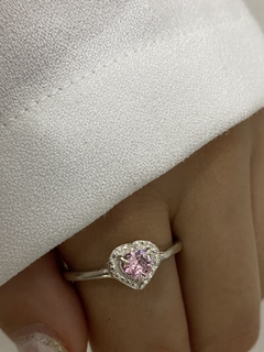 Anillo corazón mediano rosa