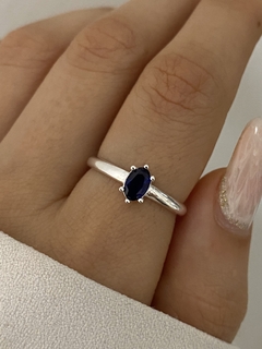 Anillo piedra azul ovalada - comprar online