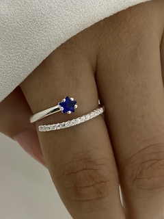 Anillo regulable piedra azul y cubic