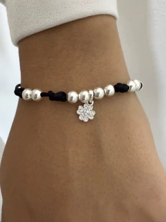 Pulsera hilo negro y dije trébol - comprar online