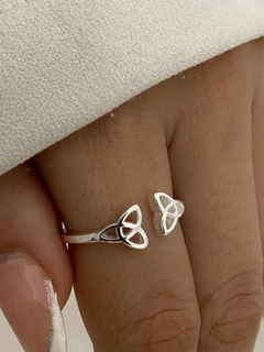 Anillo modelo 25 triqueta ajustable en internet