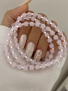 Pulsera cristal cubo rosa y cubito de plata