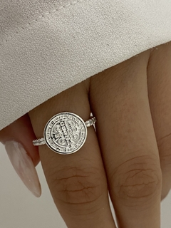 Anillo modelo 77