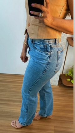 CALÇA JEANS RETA GIO na internet