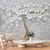 Papel de Parede Floral 3D com Ramos Dourados e Pétalas Brancas Sofisticadas na internet