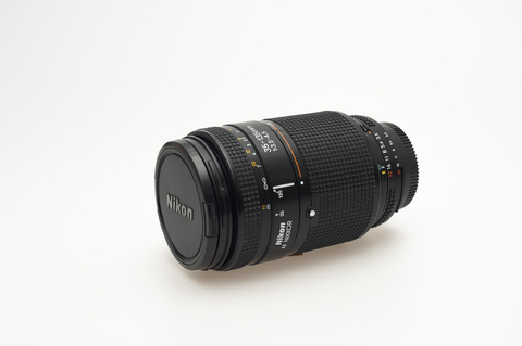 AF NIKKOR 300mm f/2.8 ED AF NIKKOR 300mm f/2.8 ED