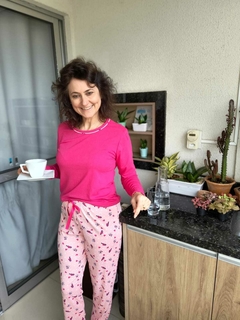 Pijama longo Suede Blusa Rosa e Calça c Cartas abertas e corações - comprar online