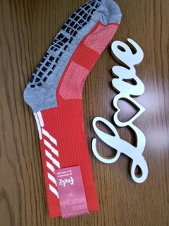 Meia - de Futebol c Antiderrapante - Vermelha com Cinza e Branco - comprar online