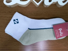 Meia - Branco e solado em verde - comprar online