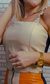 Cropped de couro bege