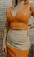 Cropped Regatinha em couro Laranja - Clau Queen Modas