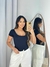 Body Carla na internet
