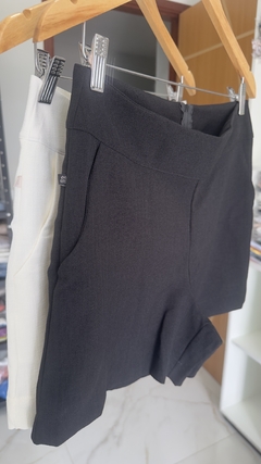 Short em linho - Keli Monteiro Moda Feminina