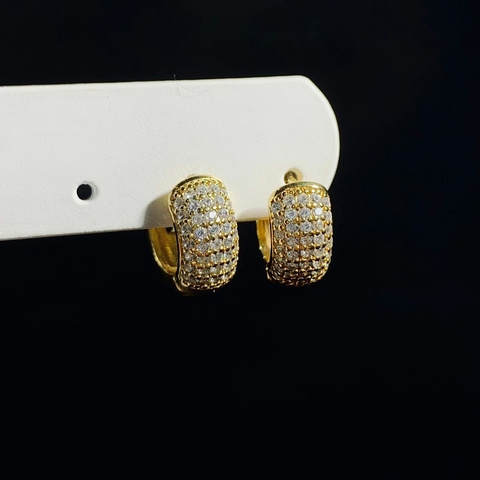 Brinco de Argola Cravejado Folheado a Ouro 18K