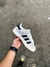 Adidas Campus 00s en internet