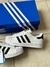 Adidas Superstar en internet