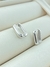 BRINCO ARGOLA DE CLICK RETANGULAR ACETINADO/ BRILHO FOLHADO A OURO - comprar online