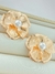 BRINCO FLOR GRANDE COM PÉROLA
