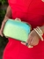 BOLSA DE FESTA TIPO CLUTCH TECIDO METALIZADO COR VERDE COM CANTO ARREDONDADO