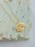 COLAR COM PINGENTE SEMI CRAVEJADO FOLHADO A OURO
