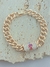 PULSEIRA CORRENTE COM DETALHE CENTRAL CRAVEJADO FOLHADO A OURO