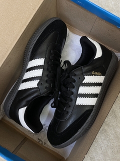 Samba Courino Black - comprar online