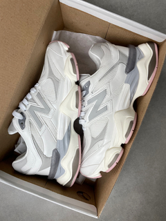 NB 9060 BRANCO/ROSA na internet
