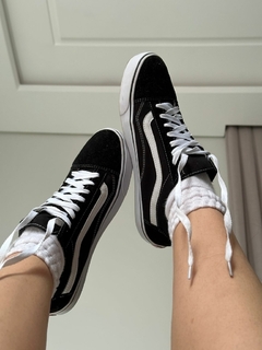 TÊNIS VANS OLD SKOOL TRADICIONAL - CAROL STORE 