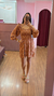 VESTIDO CURTO TINA (FLORAL FUNDO CARAMELO)